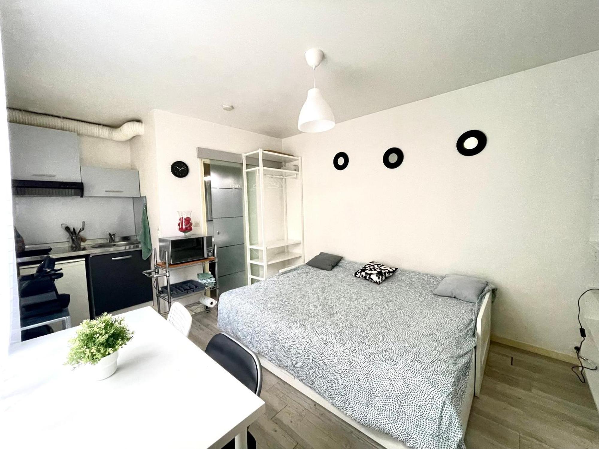Studio Moderne Le Perreux Sur Marne 17M² Zewnętrze zdjęcie